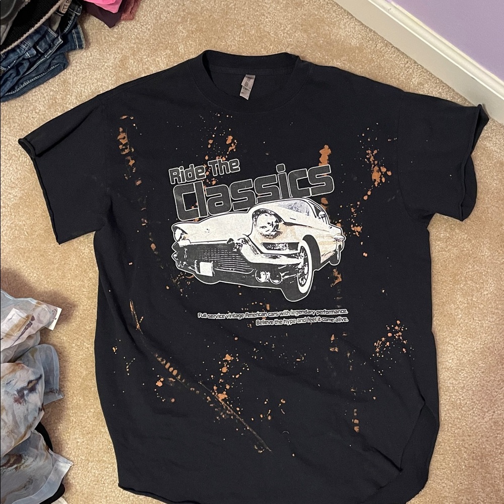 Black 'Ride The Classics' Graphic Tee - Short Sleeve